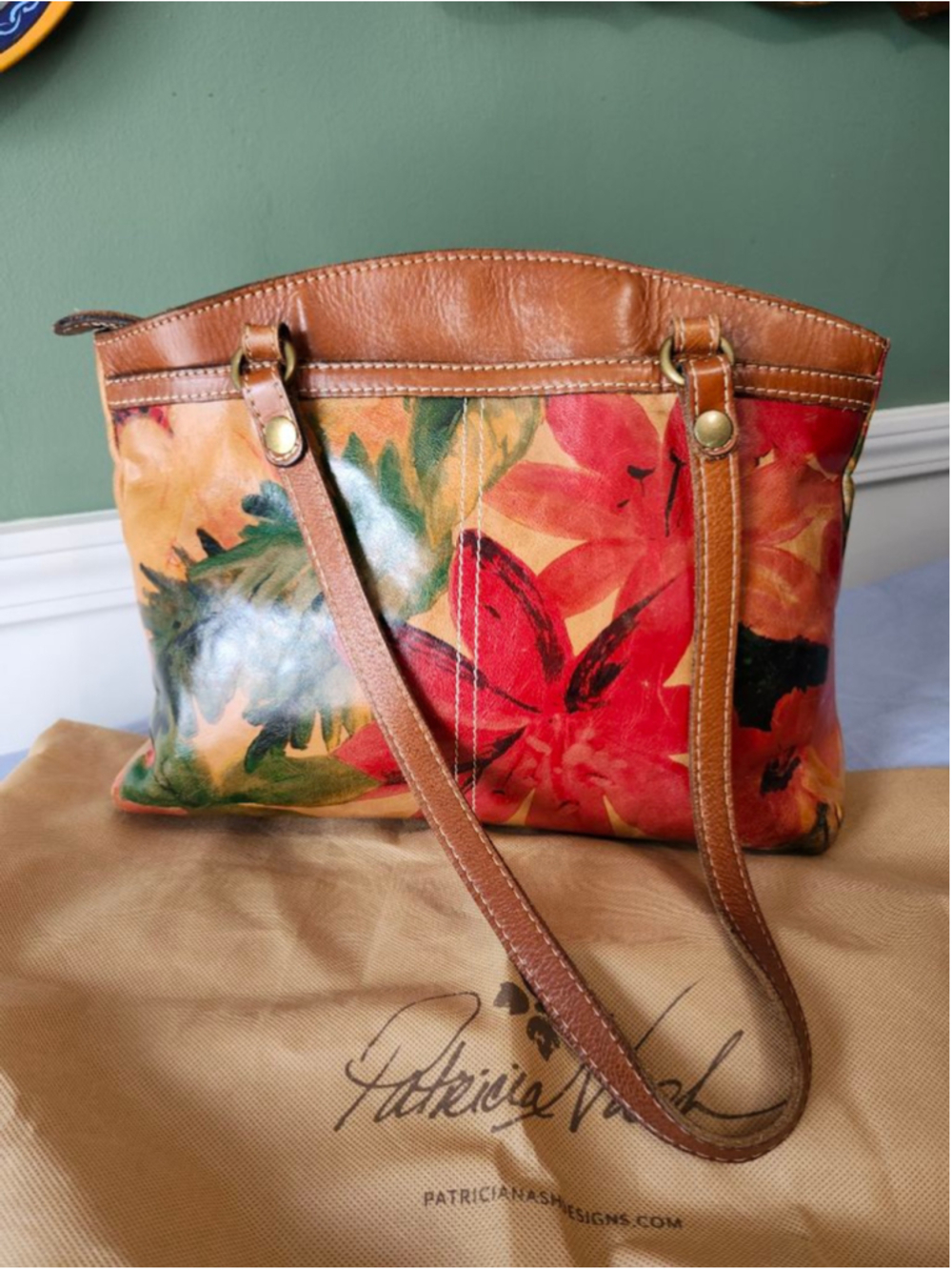 Women's Patricia Nash Floral Leather Shoulder Bag One Size Brown Red